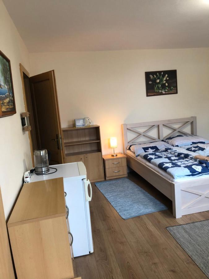 Privat Migac Daire Vrbov Dış mekan fotoğraf