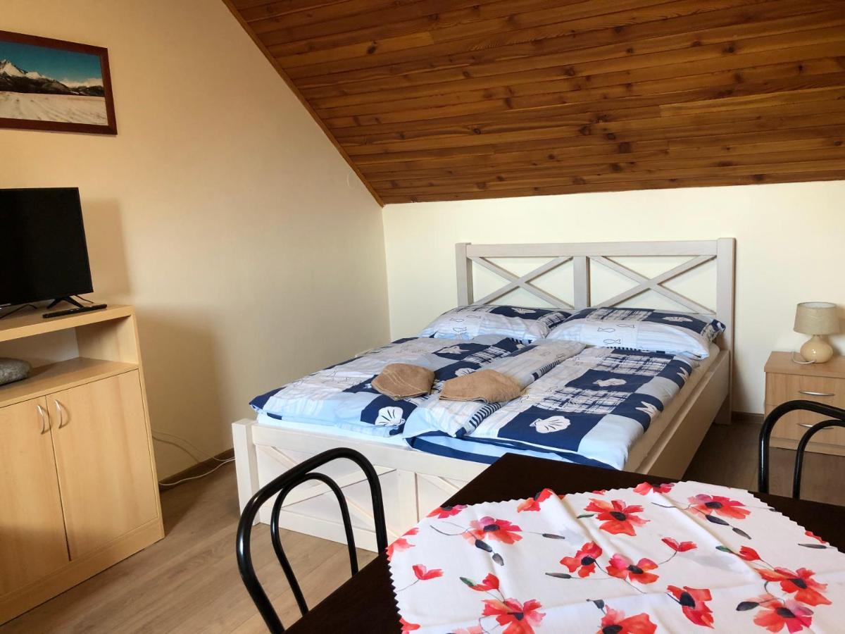 Privat Migac Daire Vrbov Dış mekan fotoğraf